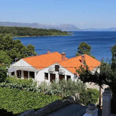 By The Sea Lumbarda, Korcula - 9236 *