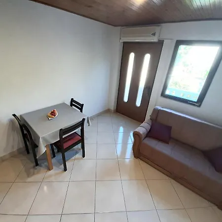 By The Sea Lumbarda, Korcula - 9236 *