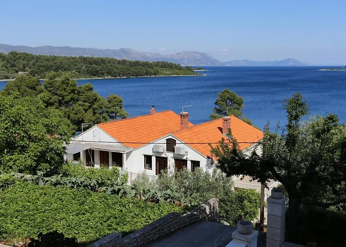 By The Sea Lumbarda, Korcula - 9236 *