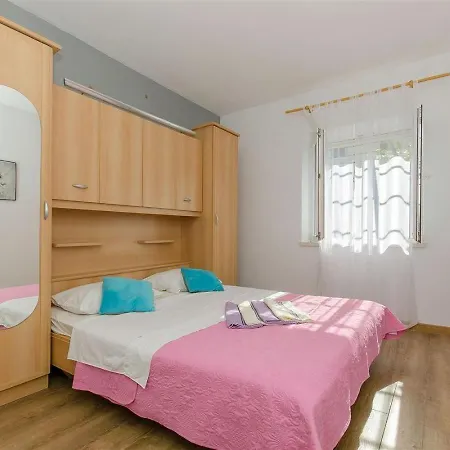 By The Sea Lumbarda, Korcula - 22503 Apartment *