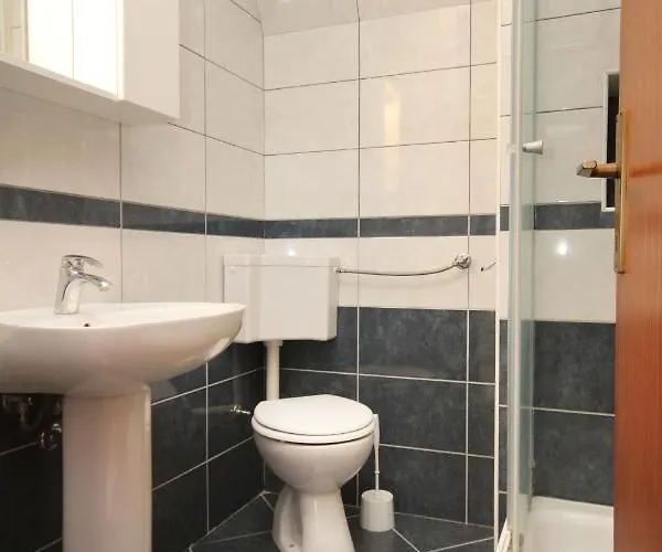 By The Sea Lumbarda, Korcula - 9236 דירה *